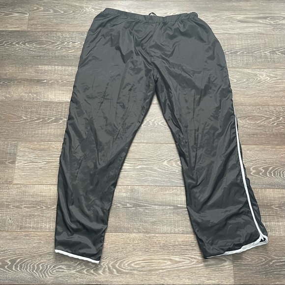 LEI black Zipper throwback pants ( 2XL, barely worn) - Picture 2 of 4